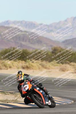 media/Nov-16-2025-Race Pace (Sun) [[8c5fa54630]]/Non Verified Riders (1st 20 Minutes)/2-Turn 10 (1010am)/